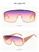 Load image into Gallery viewer, Vintage Women&#39;s Sunglasses

