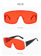 Load image into Gallery viewer, Vintage Women&#39;s Sunglasses
